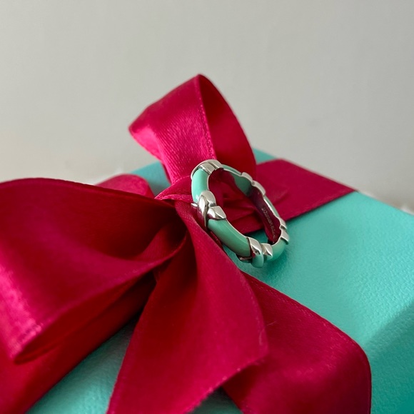 Tiffany and Co. Signature X Ring Blue Enamel Size 7 - Picture 9 of 10